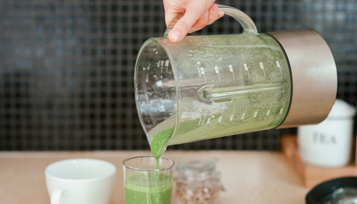 Everyone Is Drinking Celery Juice — But Is It Healthy? We Dive Into The Science Behind The Trend