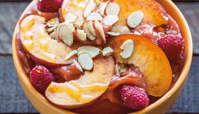 This Smoothie Bowl Has An Unexpected Gut-Healing Ingredient